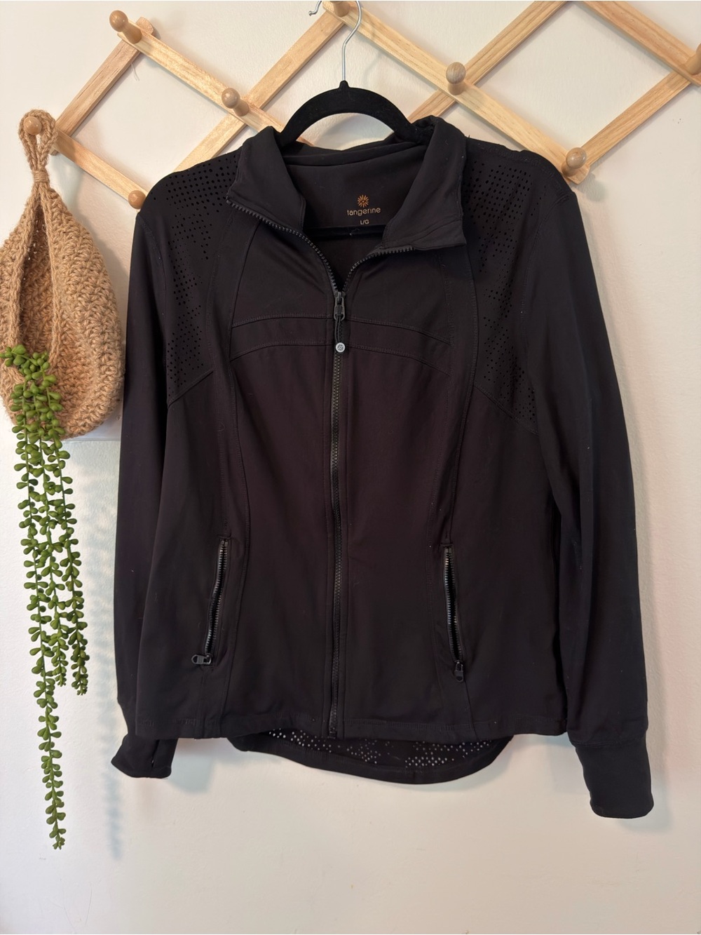 Tangerine Full Zip Athletic Jacket Large Black
